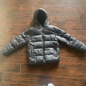 Black Youth NorthFace Down Hooded Coat size 10/12
